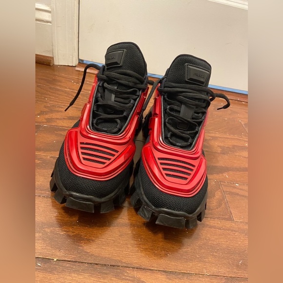 Prada cloudburst, red, good condition (8/10)(size 42 EU/ Size 9 US) - Picture 5 of 6